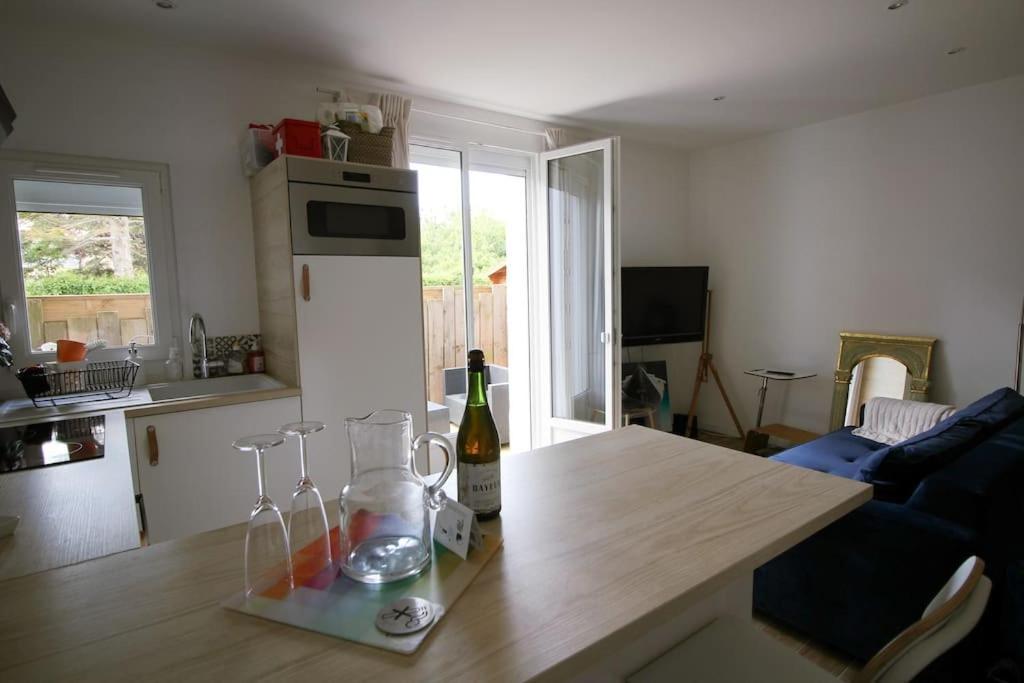 Appartement Avec Terrasse Privee, Plage A Pied Saint-Aubin-Sur-Mer  Exteriér fotografie